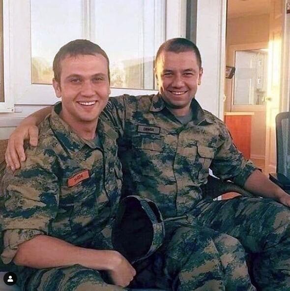 “Yamaç” əsgərlik fotoları ilə gündəmdə 